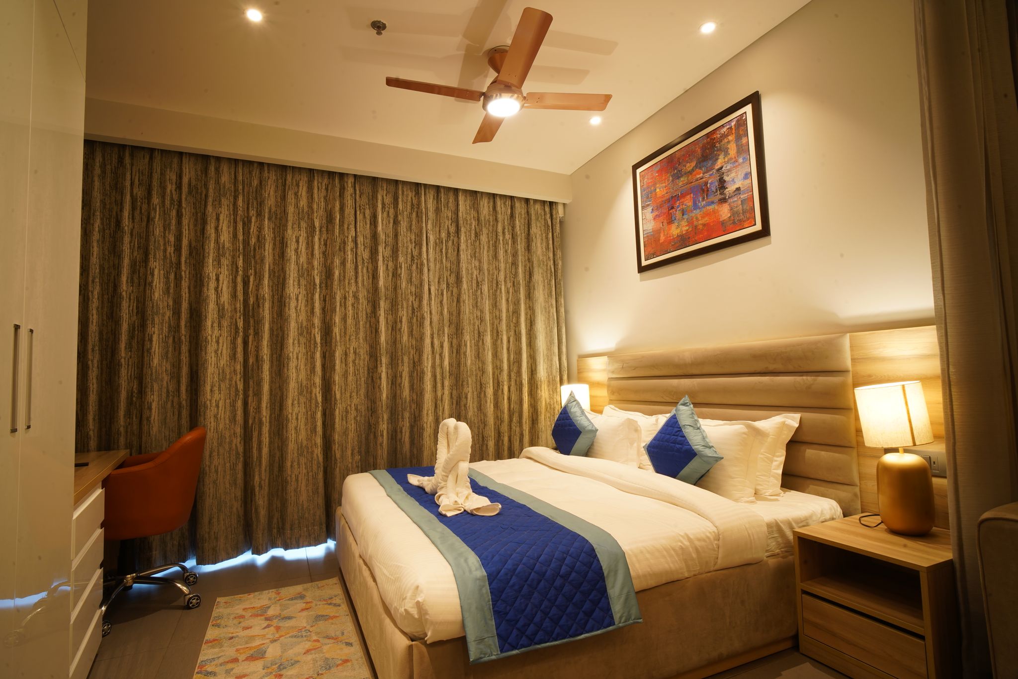 Livbox Supernova Noida Deluxe Room with Balcony (City View) 2