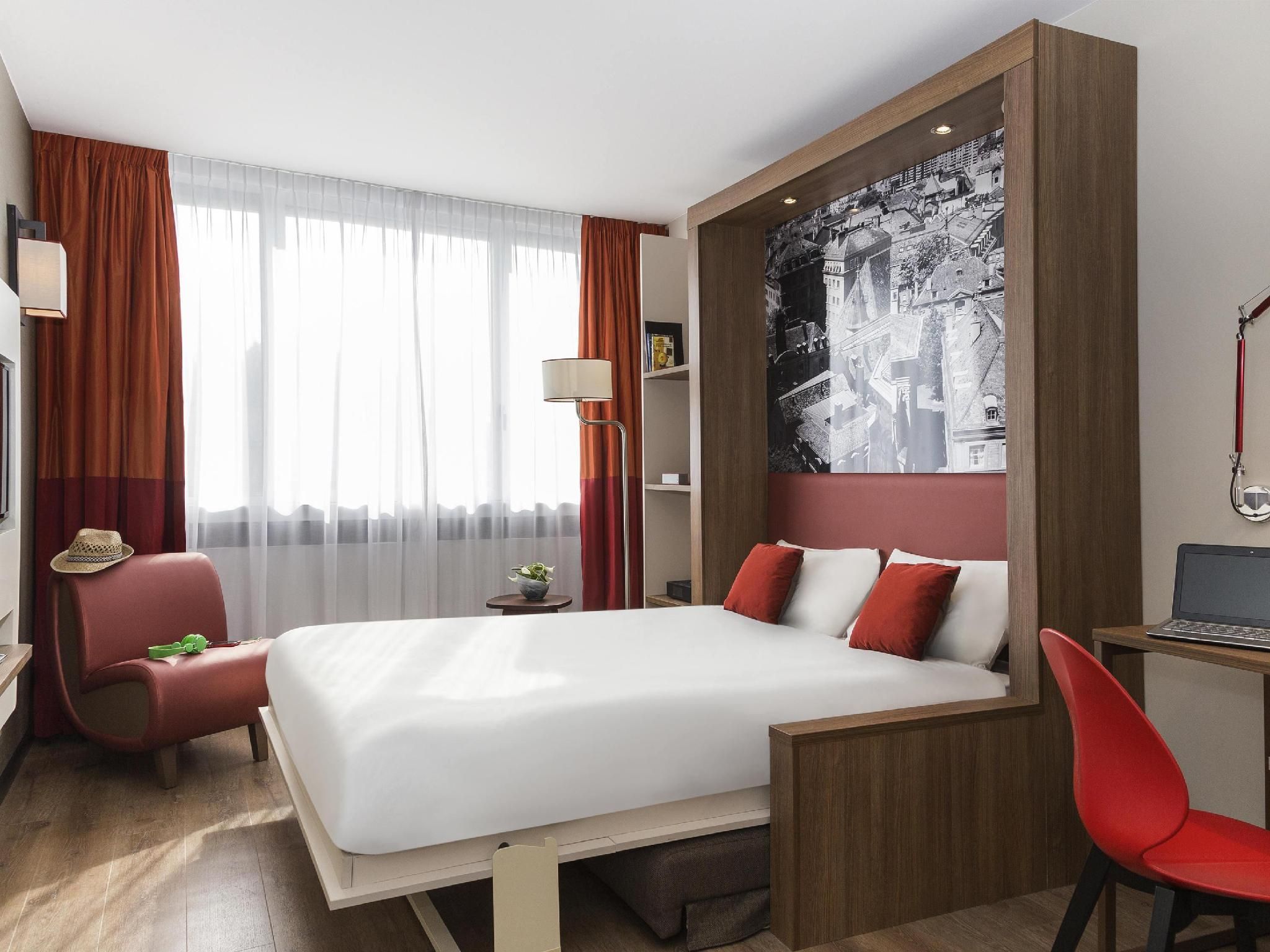 undefined Aparthotel Adagio Geneve Mont Blanc 2