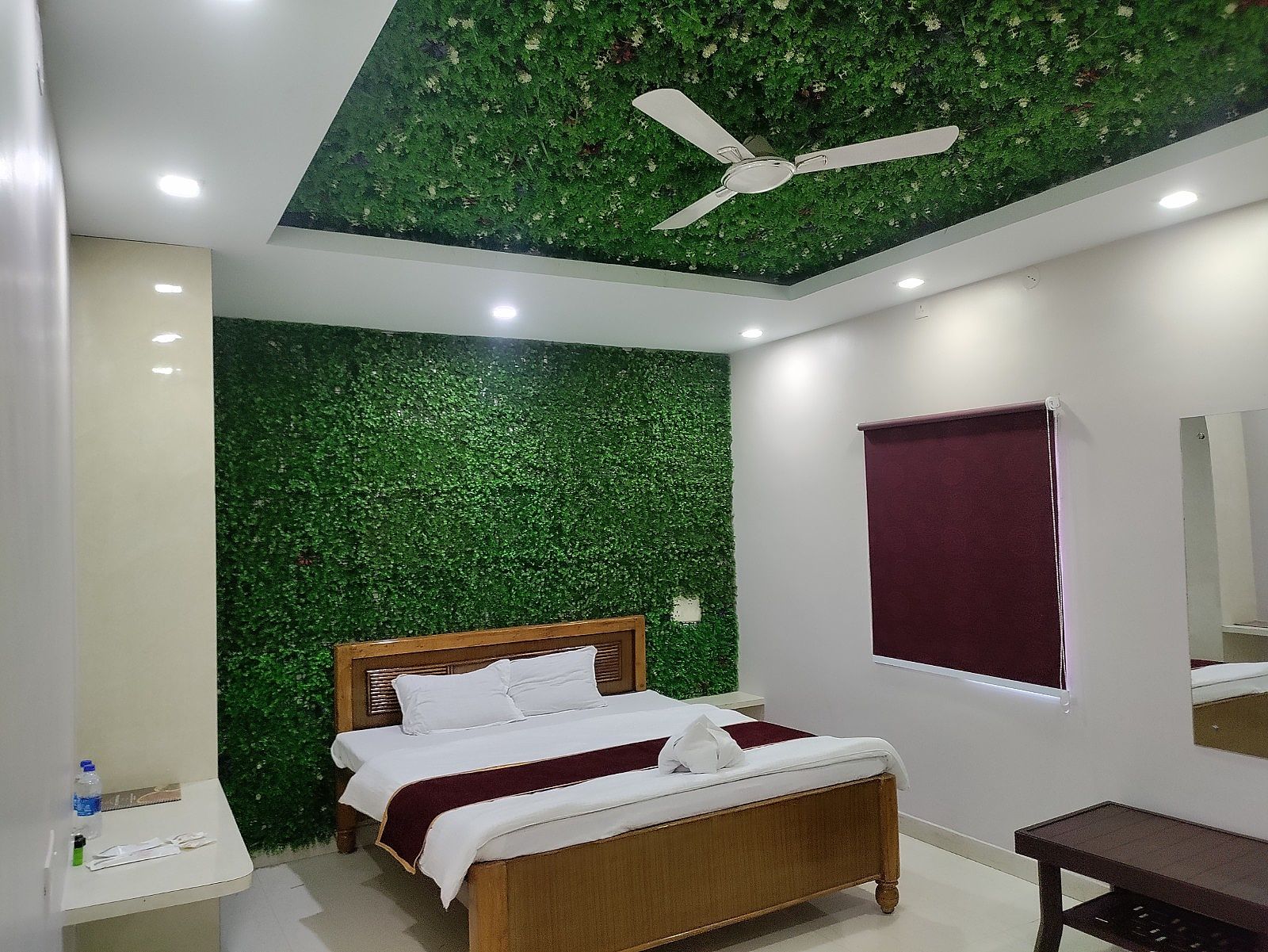 Lmt Continental Standard Room 3