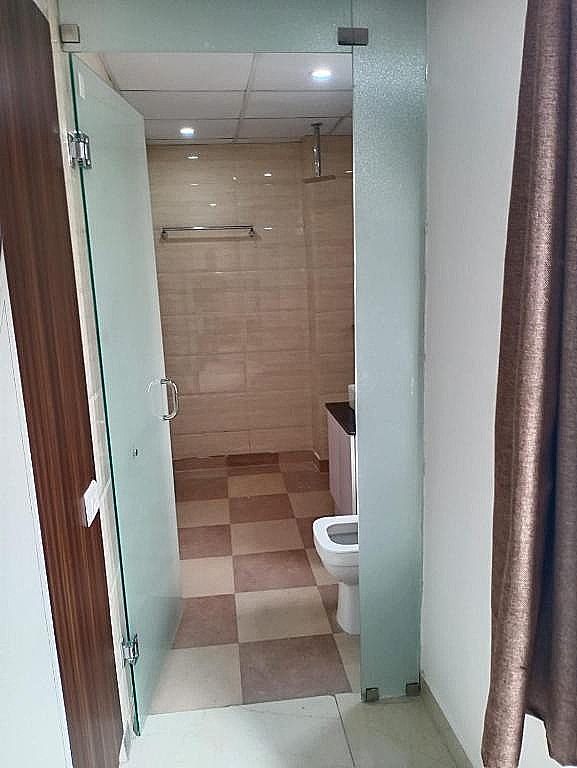 Hotel King Plaza Deluxe Room 7