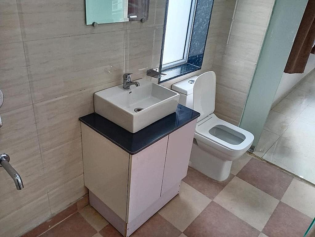 Hotel King Plaza Deluxe Room 6