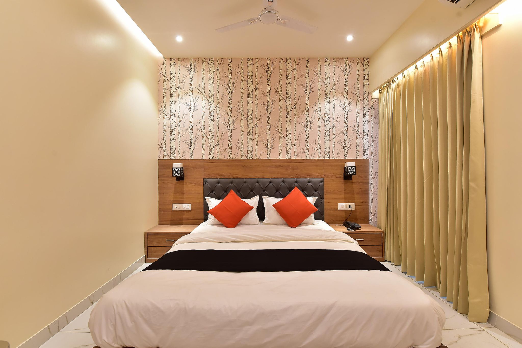 Hotel Ekana Deluxe 6