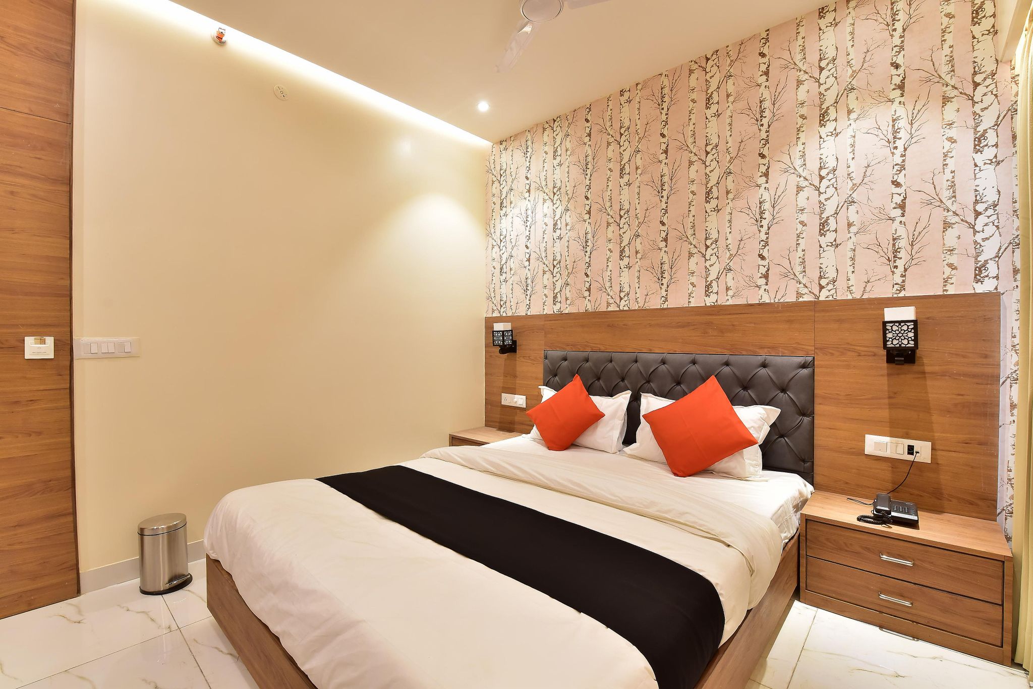 Hotel Ekana Deluxe 7