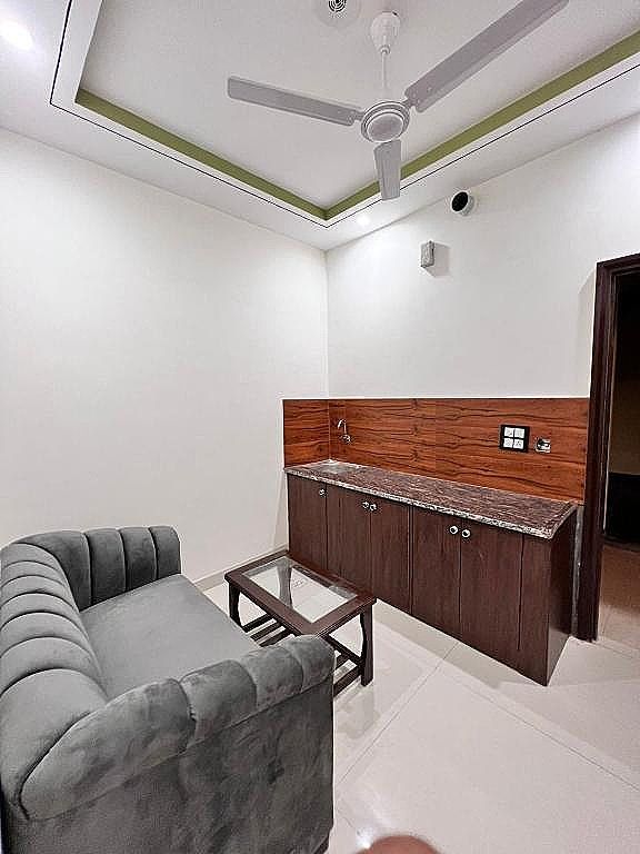 HR Grand Hotel Jasola by FMJ Homestead Deluxe Room 5