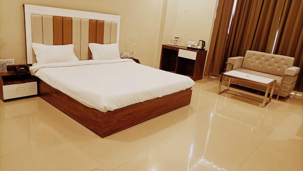 Hotel Emperor Paradise Royal Deluxe 3