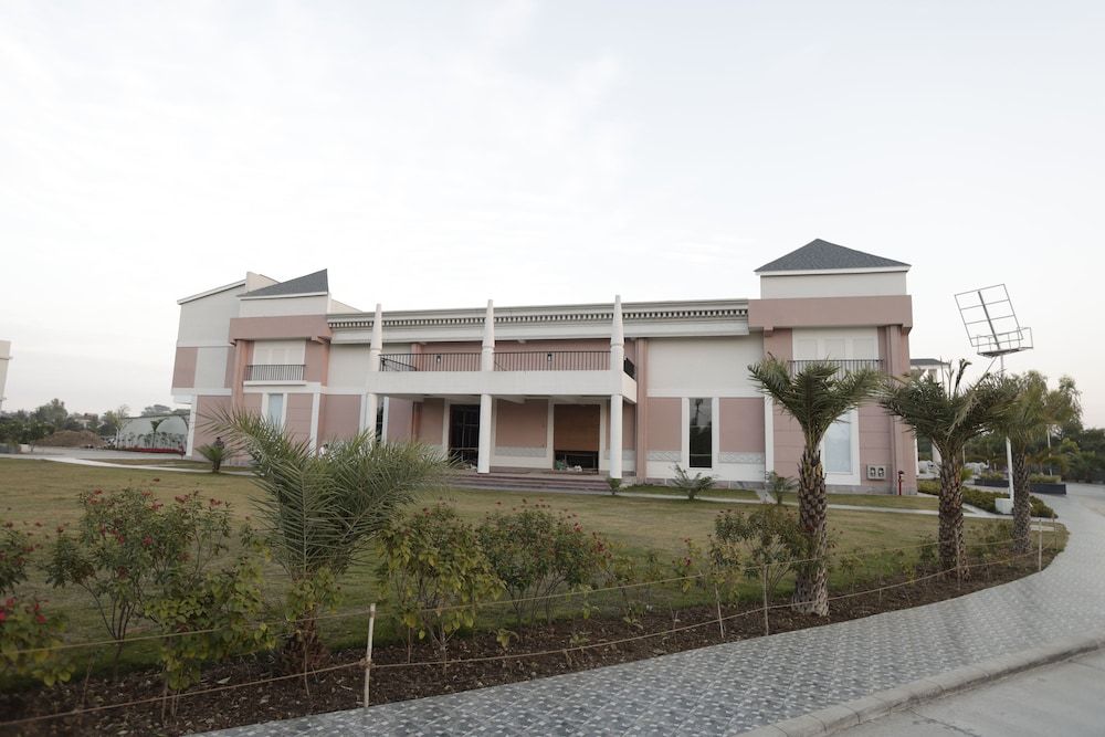 undefined Hotel Pasricha 7