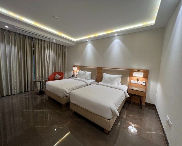 Hotel Pasricha Deluxe Room 3