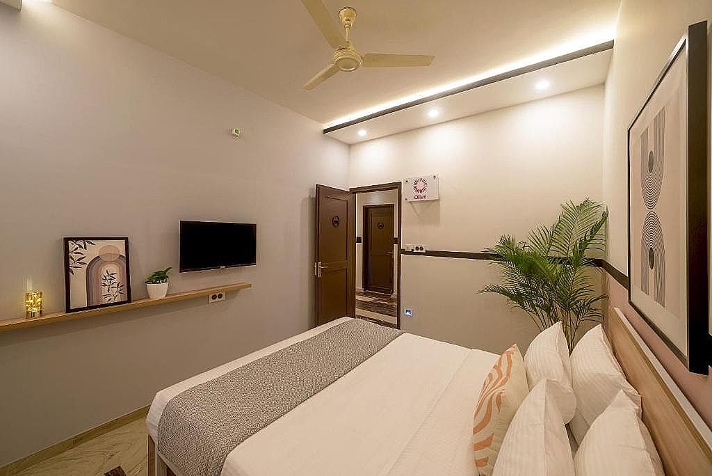 Olive Zip Golflinks by Embassy Group Standard Double Room 4