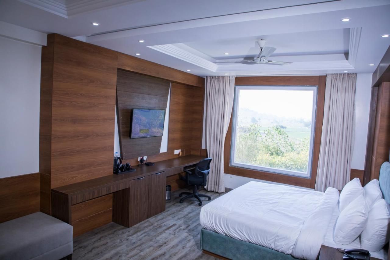 Utopia Resort Sanchi Deluxe Double Room 2