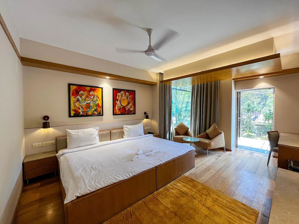 Crs Inn Premium Twin Room without Balcony 2