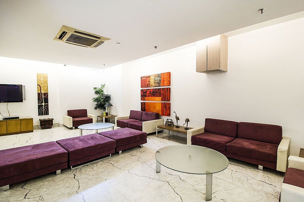 undefined Crs Inn 3