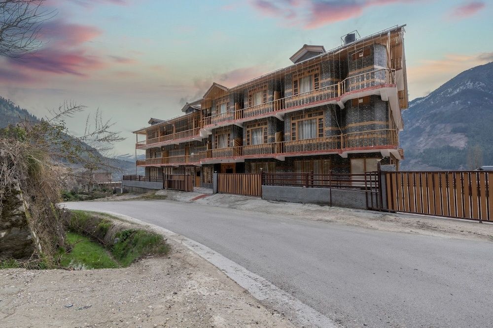 undefined Seven Hills Resort 5