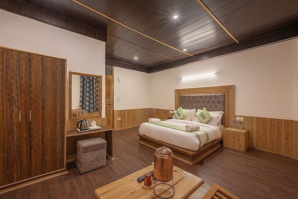 Seven Hills Resort Deluxe Room 5