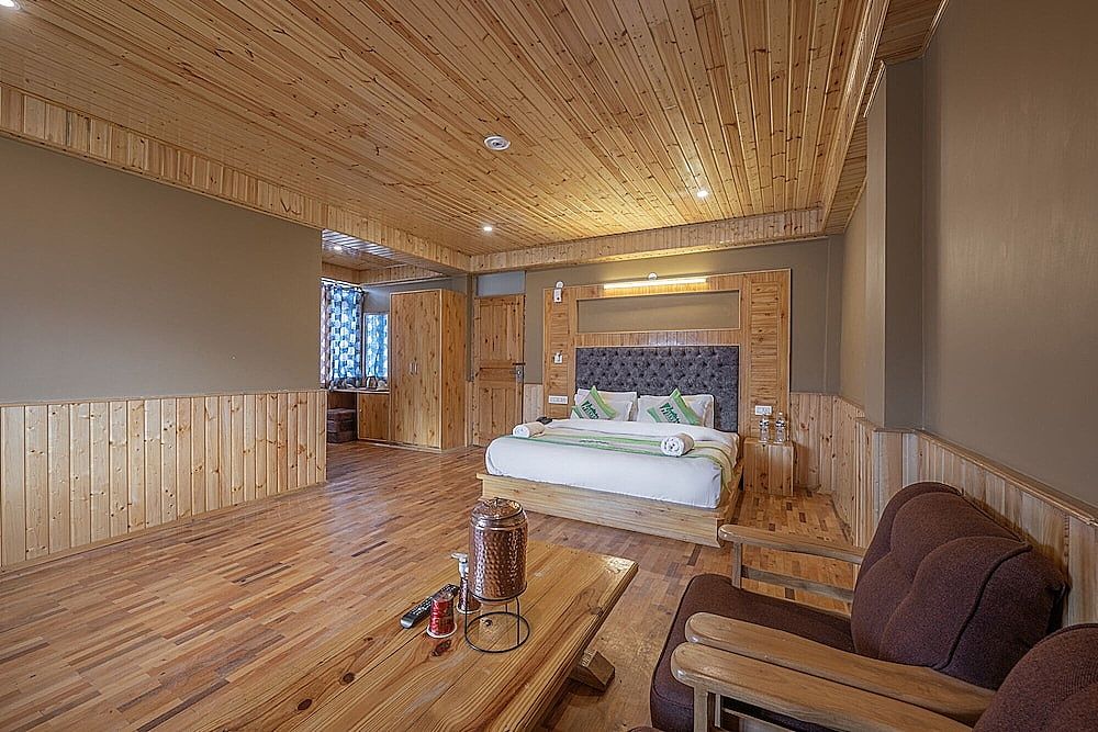 Seven Hills Resort Deluxe Room 10