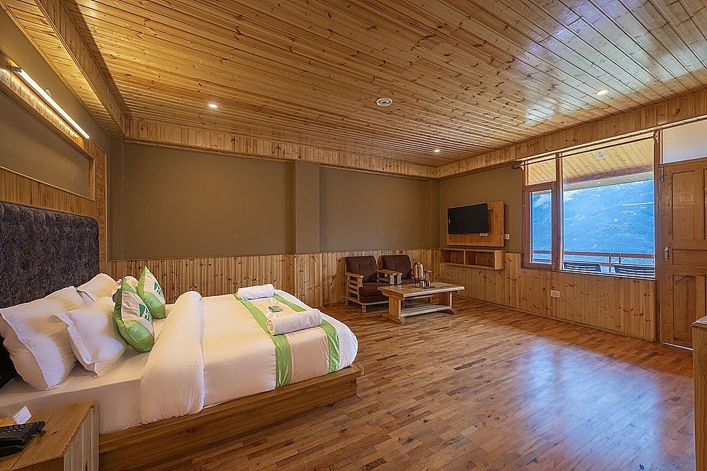 undefined Seven Hills Resort 9