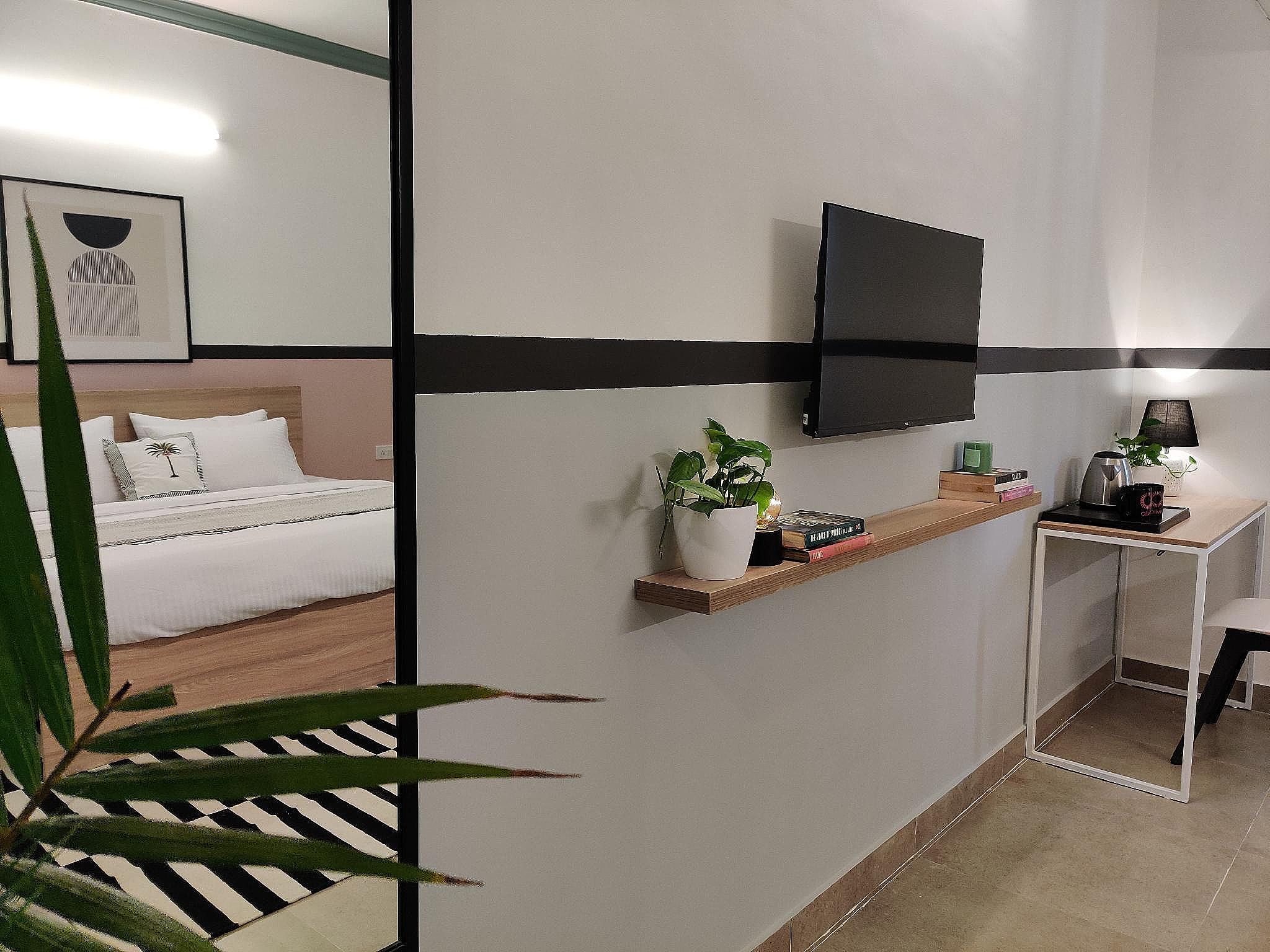 Olive Zip Indiranagar Metro by Embassy Group Executive Queen 5
