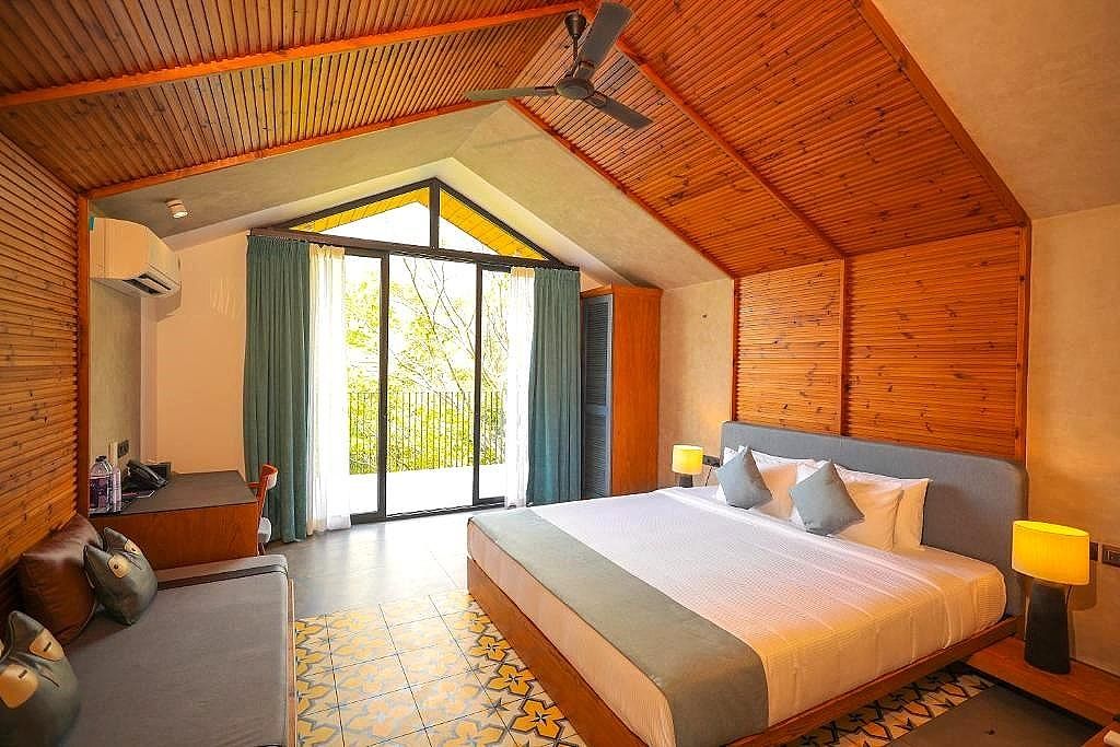 Hideaway Chalet with Valley View