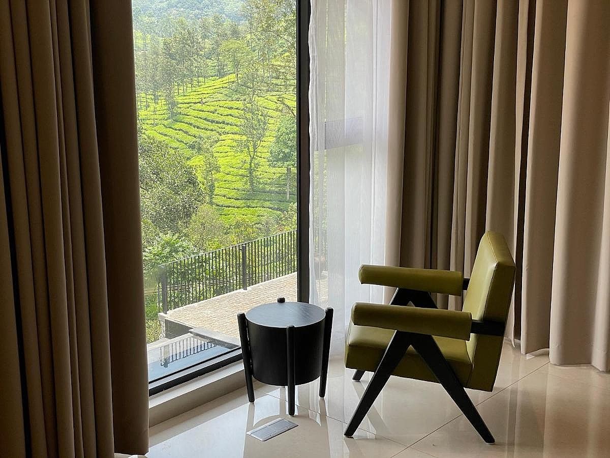 Flora Vythiri Resort Wayanad Pool And Valley View 8