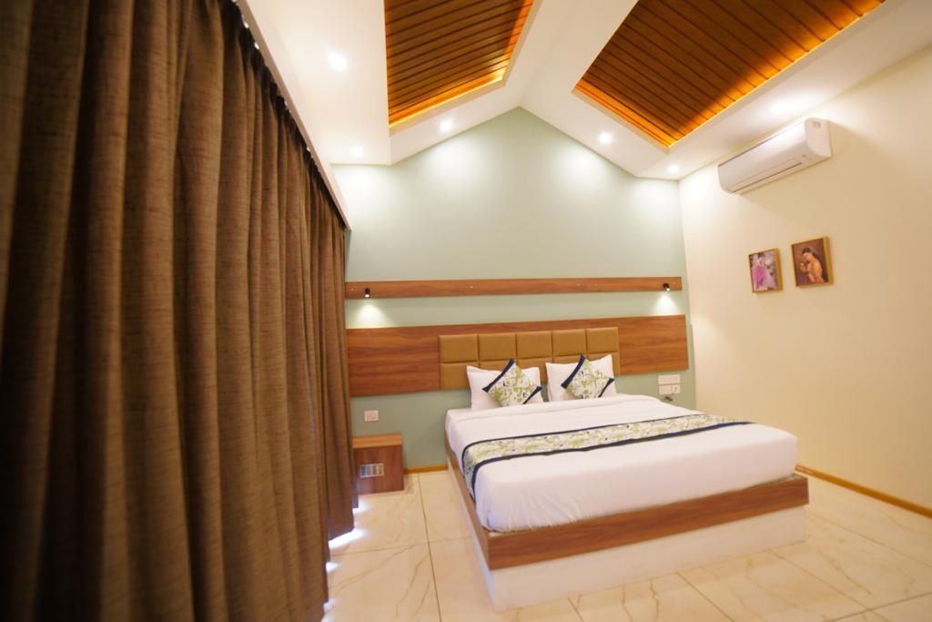 Aananda Wellness Resort Club Room 2