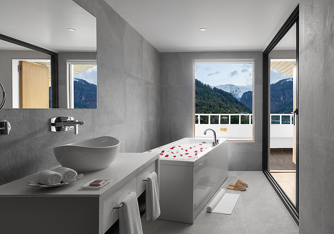 Luxury Mountain View Room With Jacuzzi