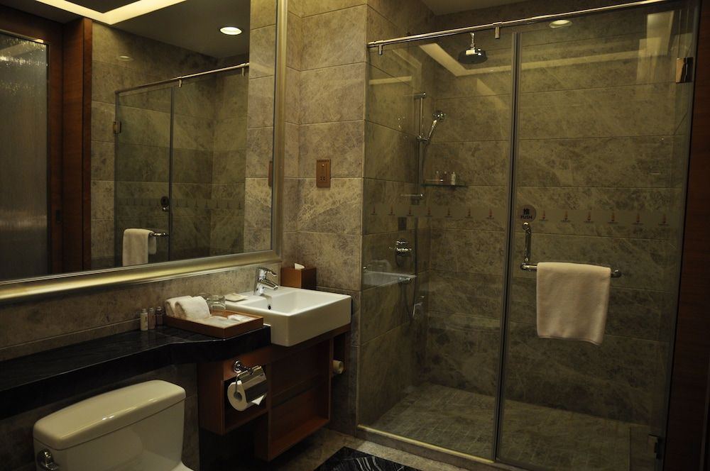 Vertical City Hotel Superior Room 3