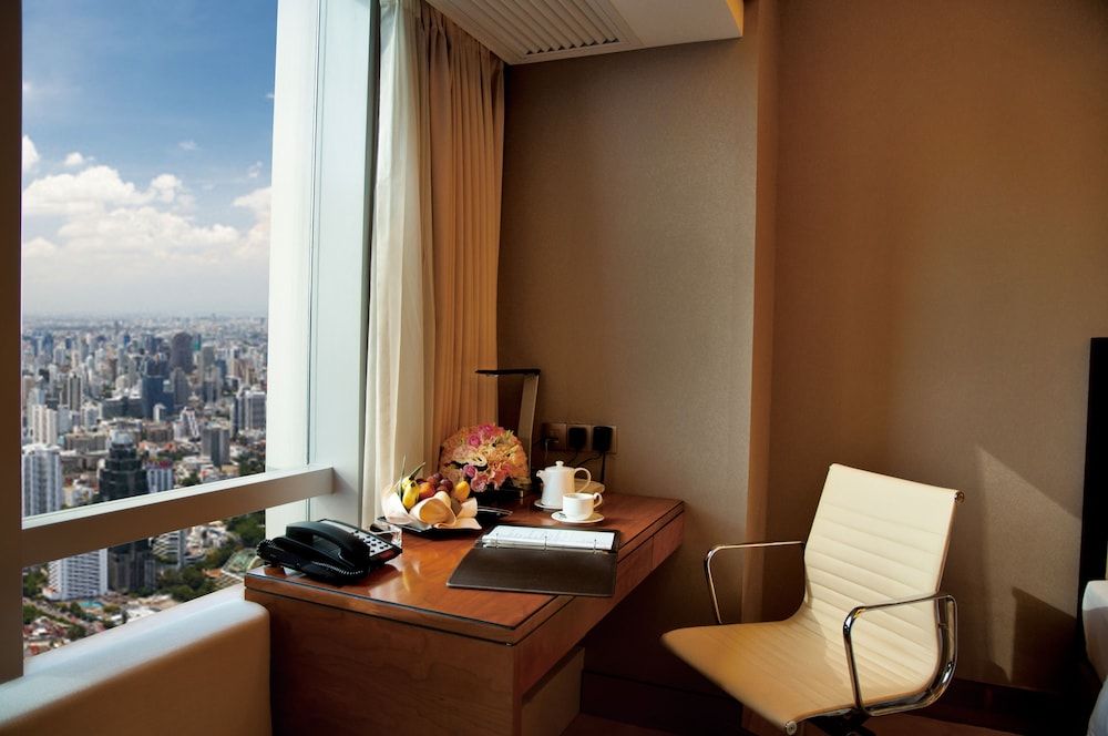 Vertical City Hotel Deluxe Twin Room 3