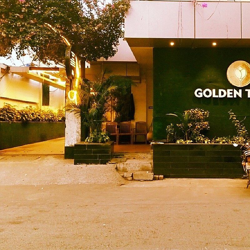 Hotel Golden Tulipz