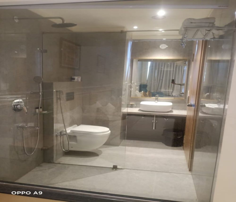 Hotel Poonam Residency Deluxe Room 2