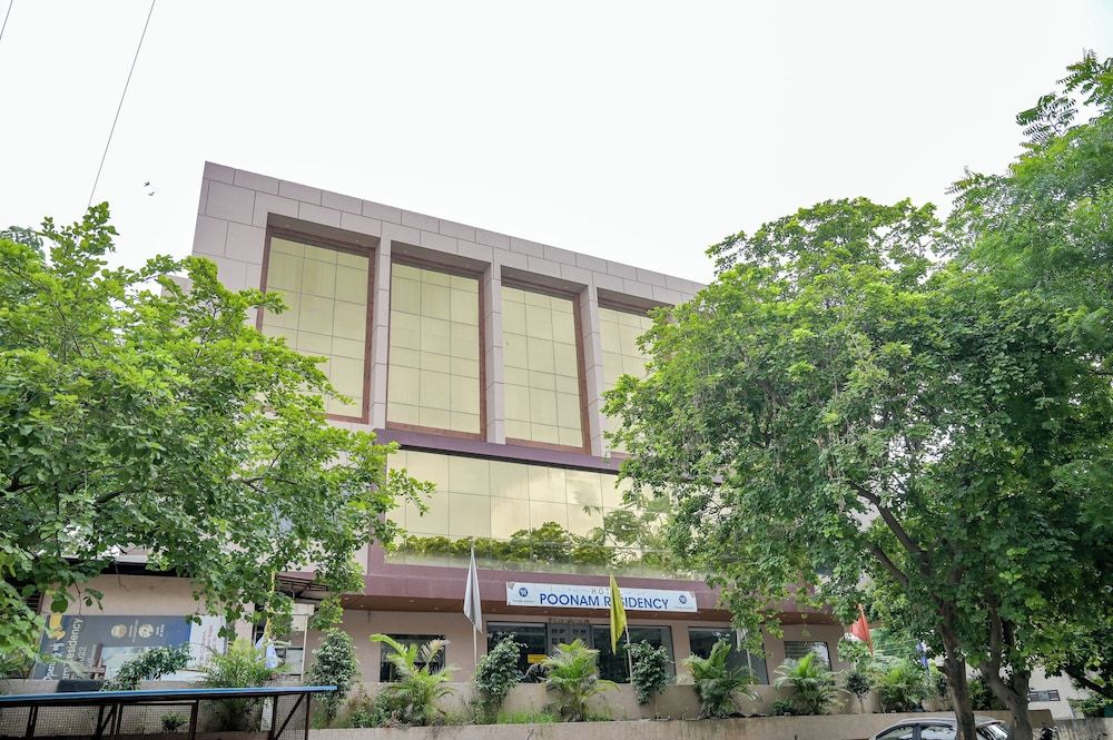Hotel Poonam Residency