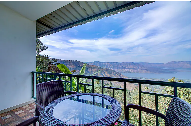 Super Deluxe AC Room With Balcony