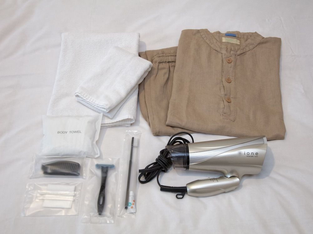 X-Wave Umeda Semi Double Room, Bed width 120 cm, 16 sqm, Non Smoking 6