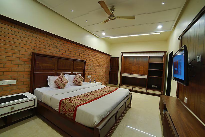 Super Deluxe AC Room