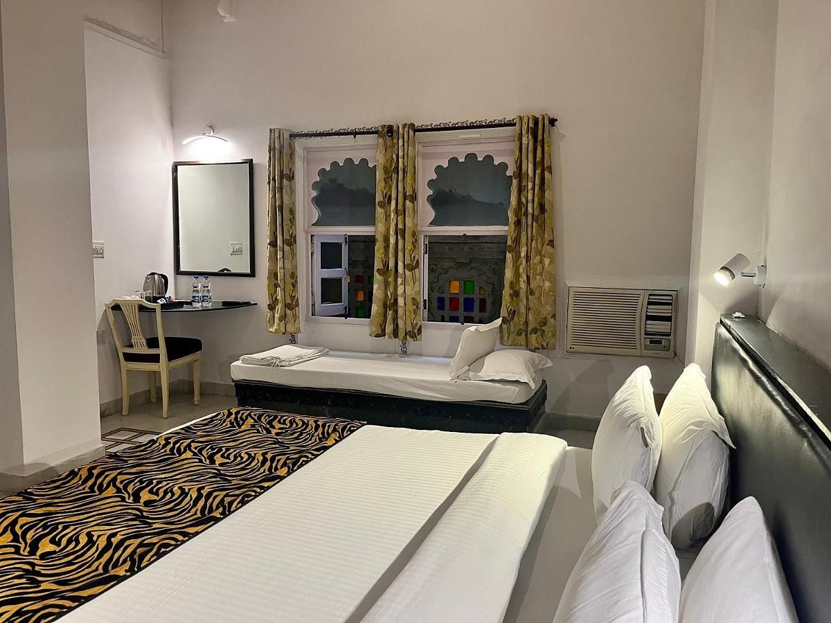 Hotel The Tiger at Lake Pichola- 20m from Gangaur Ghat (Lake Pichola)
