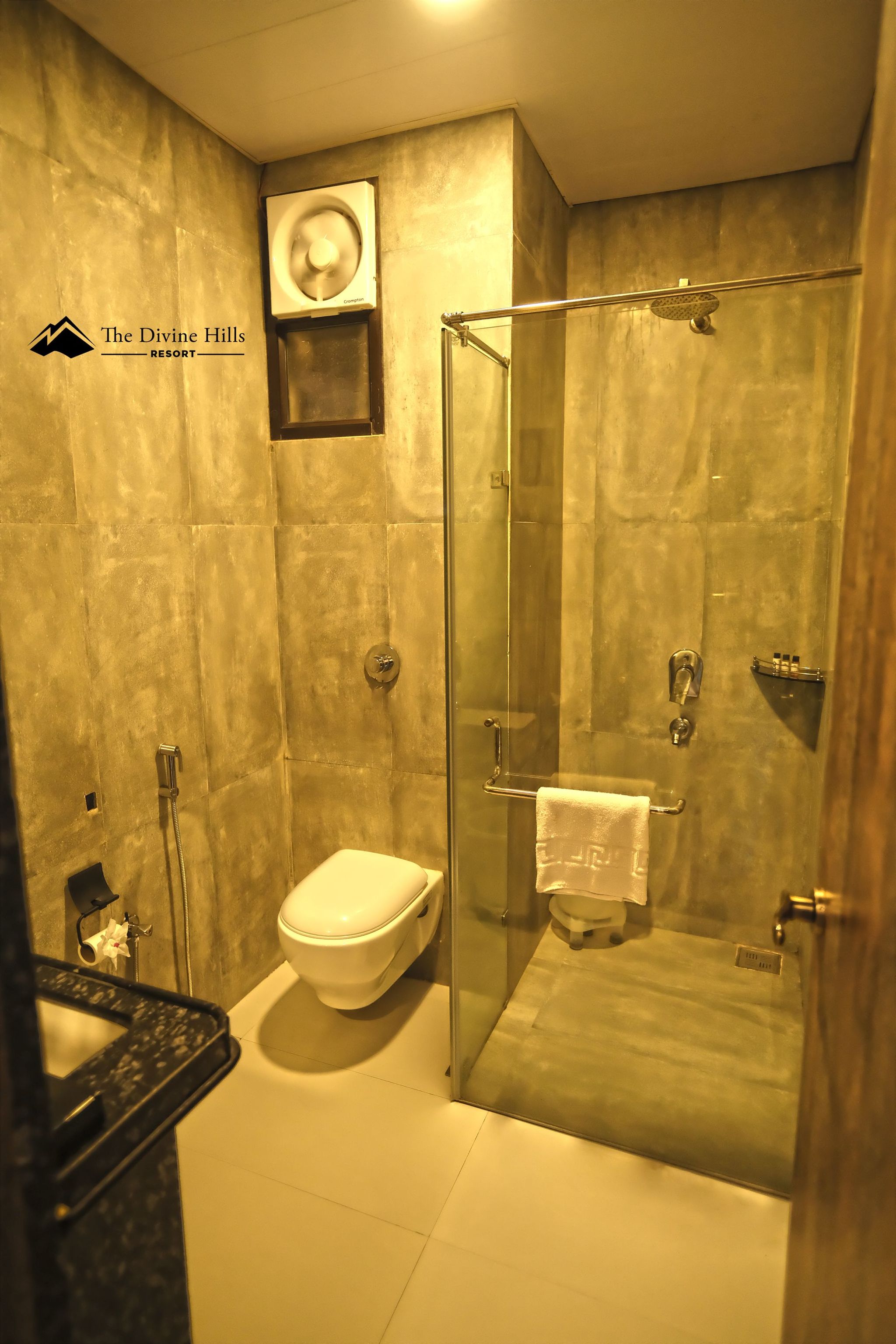 The Divine Hills Resort Udaipur Deluxe Room 2