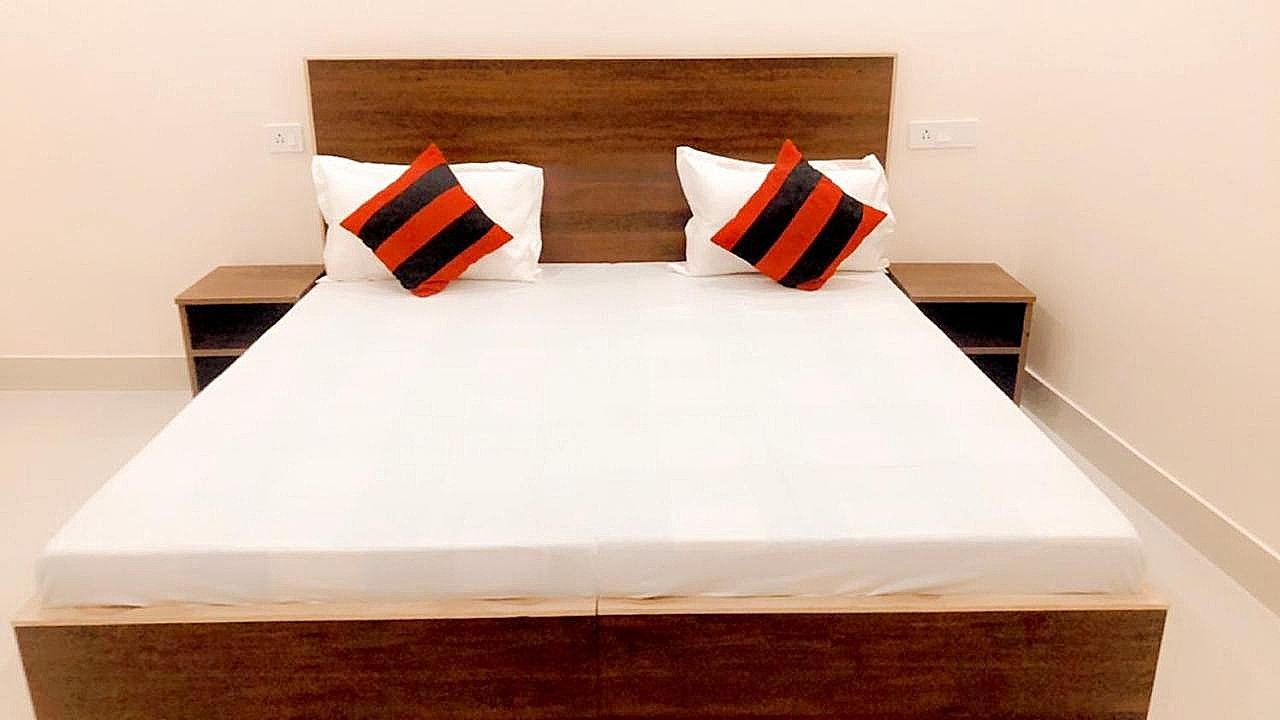 undefined Airport luxury nature valley homestay  4