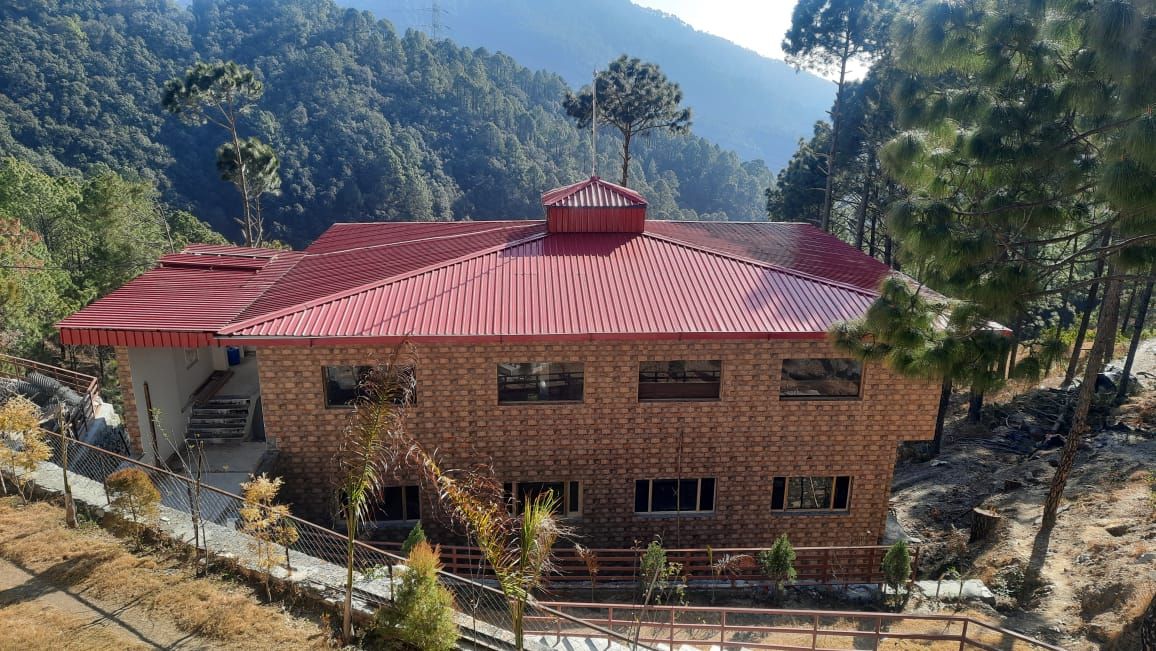 undefined Red Roof Resort