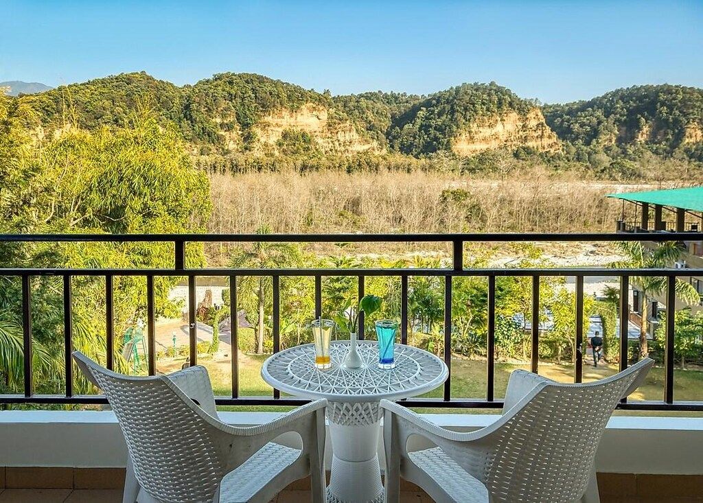 undefined Dee Fellow