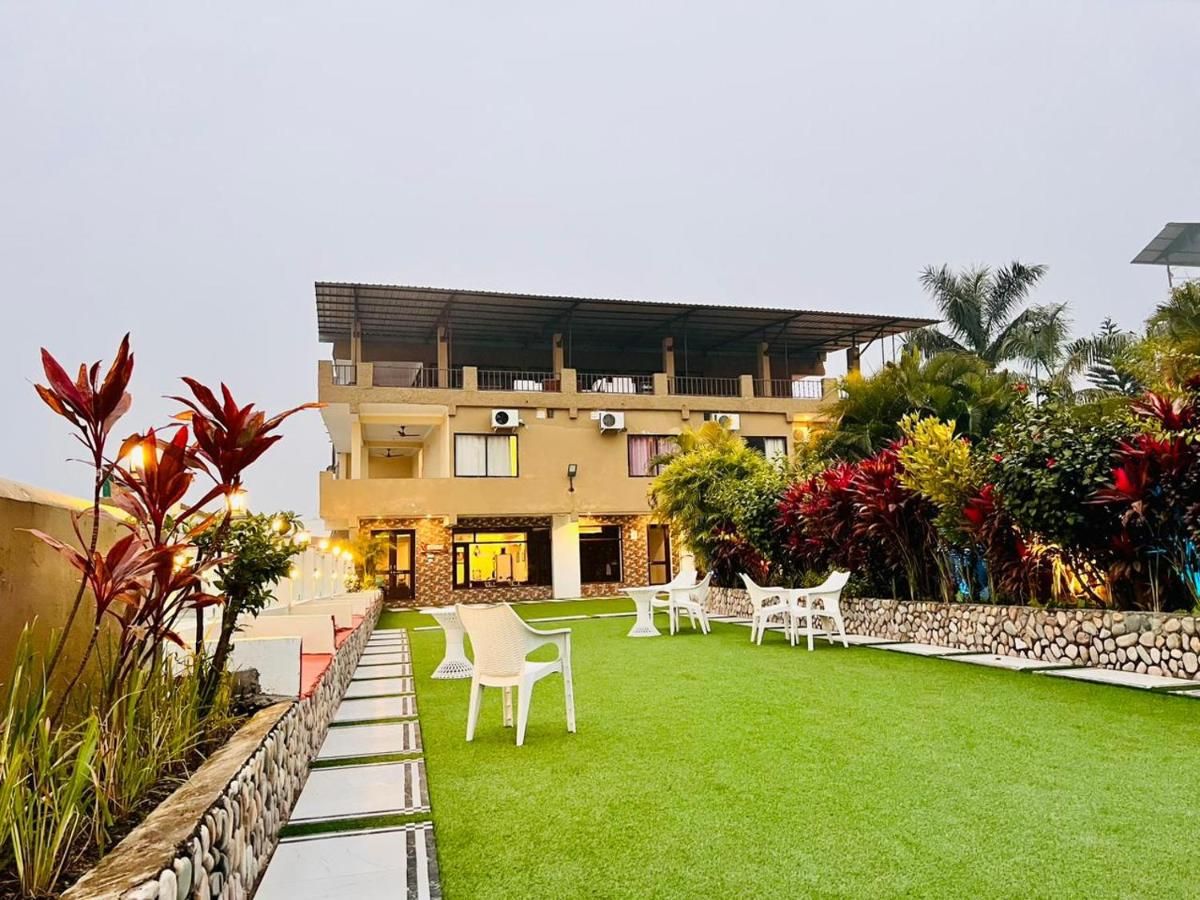 Hotel Exterior