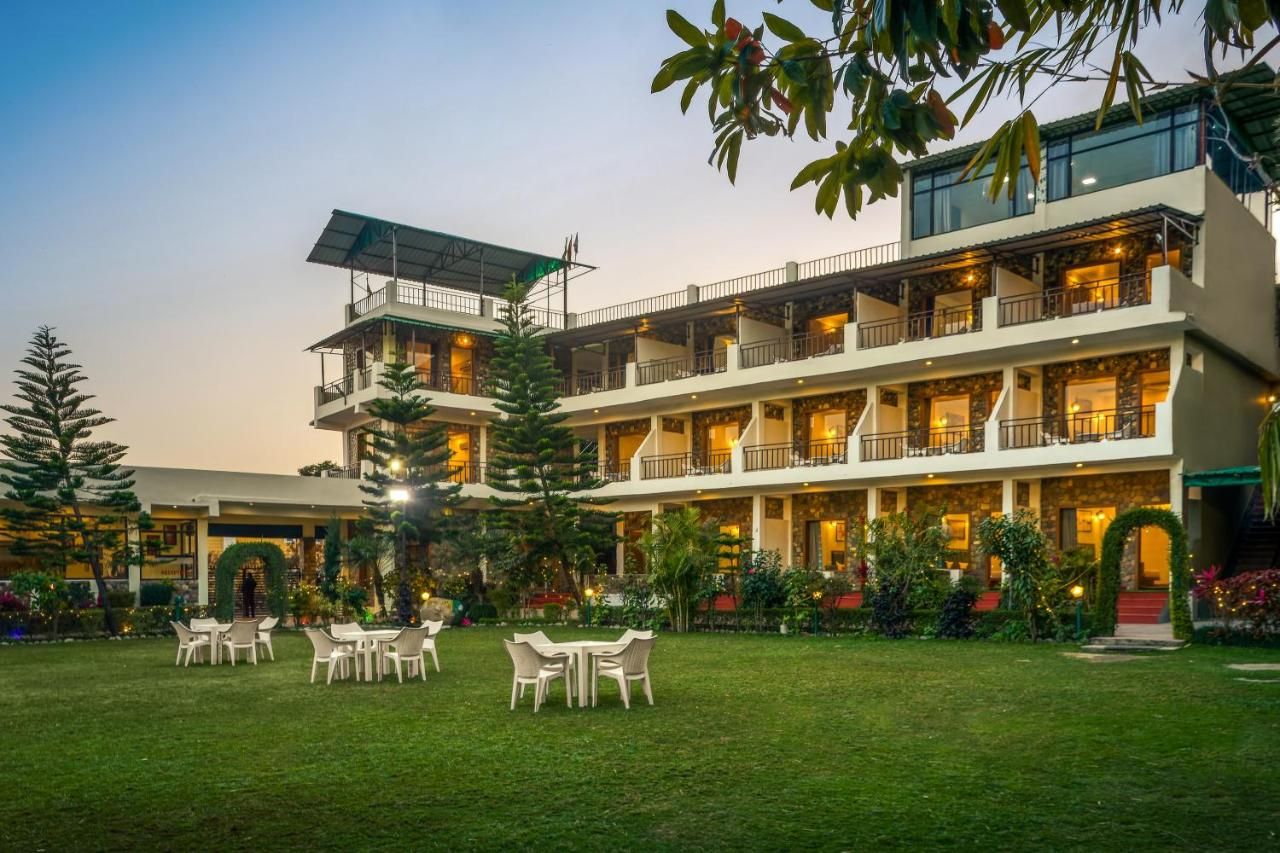 Hotel Exterior