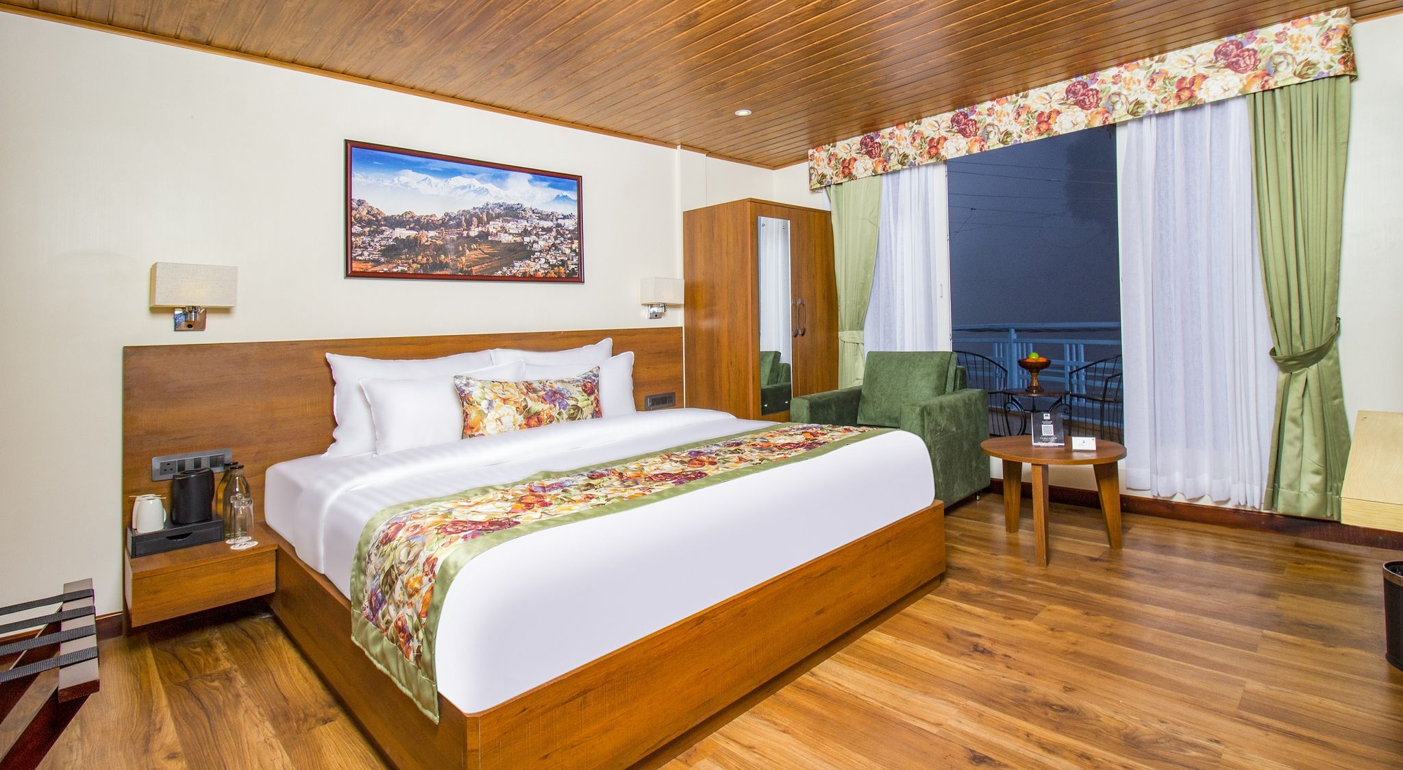 Suite Room with Private Balcony