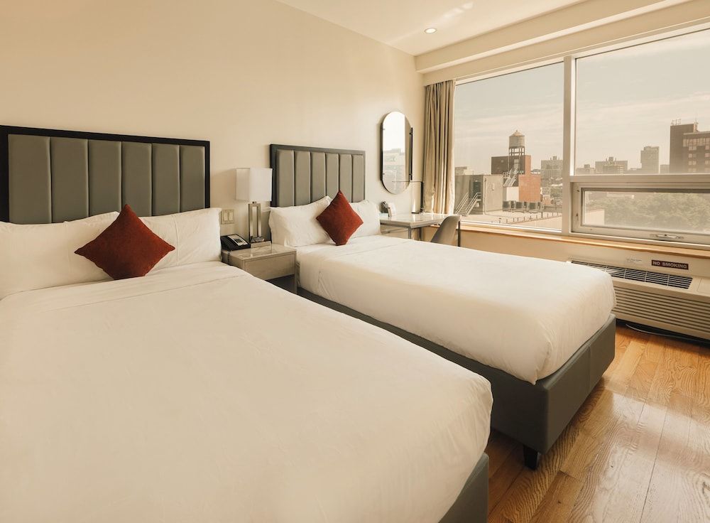 undefined Asiatic Hotel by LaGuardia Airport 4