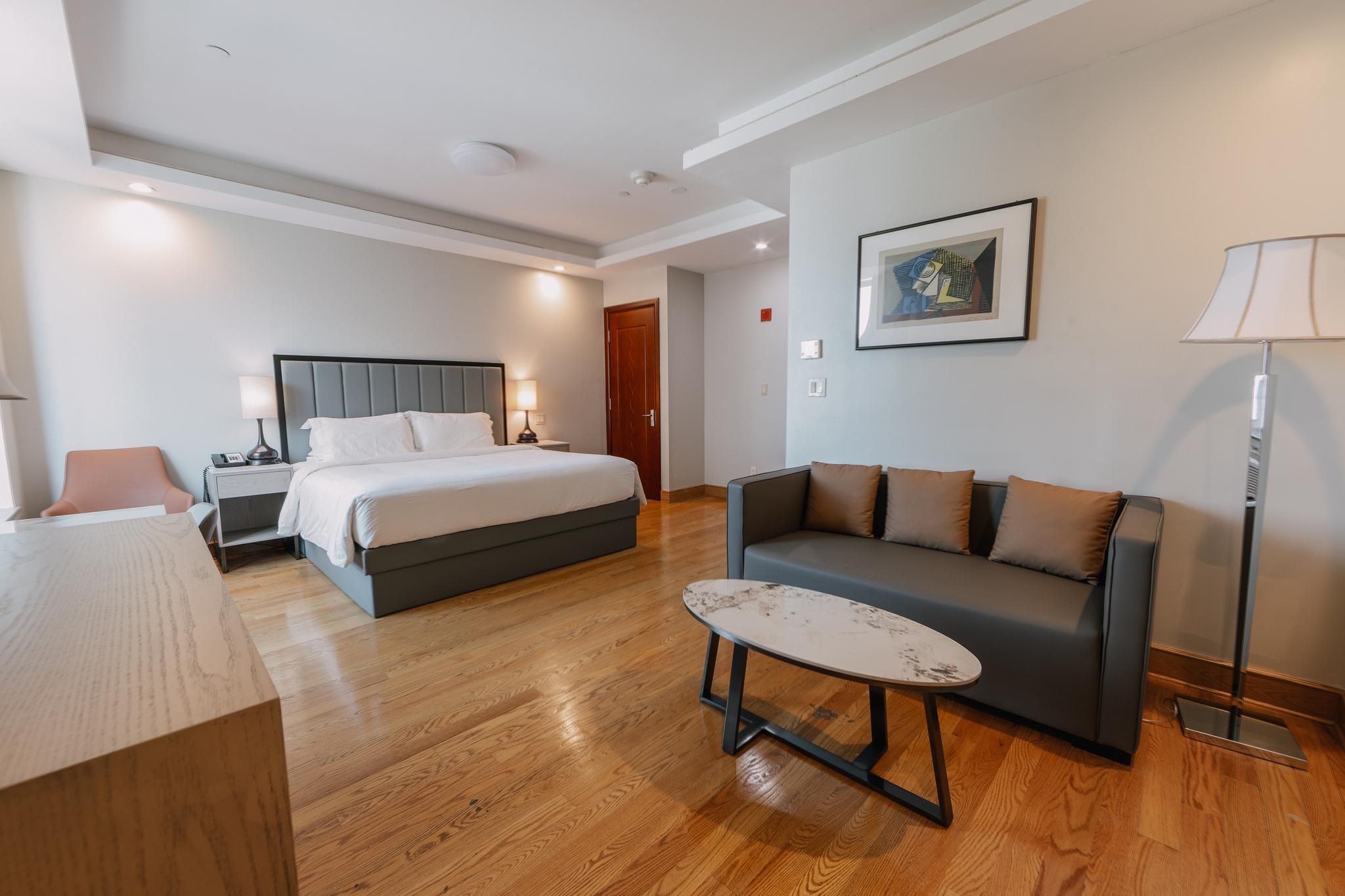 Junior Suite with King Bed