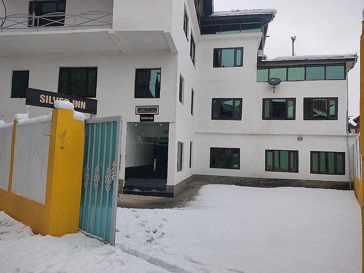 undefined Hotel Silver Inn 6