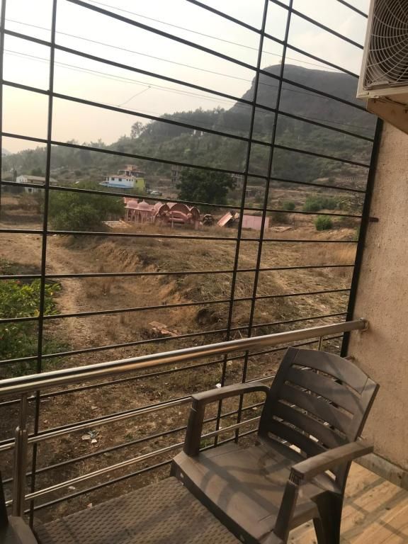 Hill View Deluxe Double Room AC