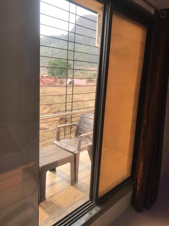 Hill View Deluxe Double Room AC