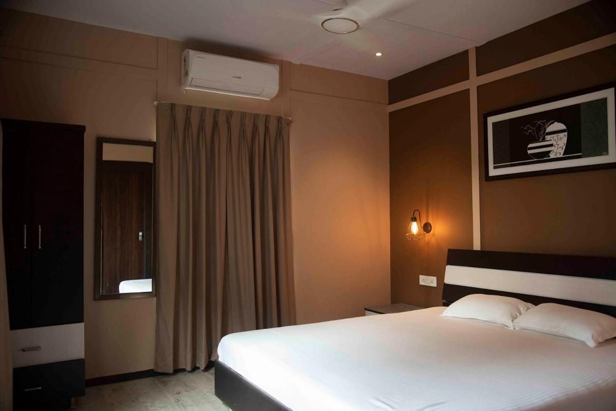 The Woods Resort Deluxe Cottage 2