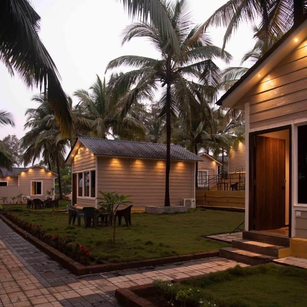 undefined The Woods Resort 5