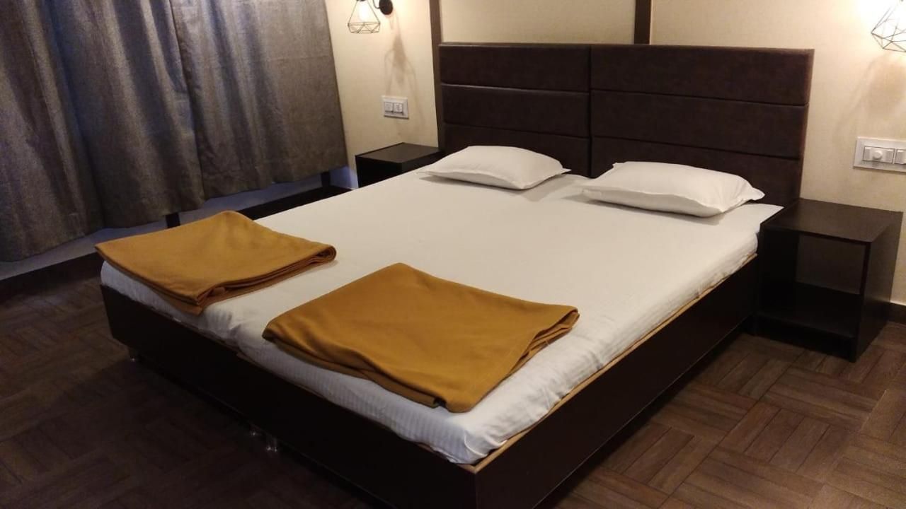 The Woods Resort Deluxe Cottage 3