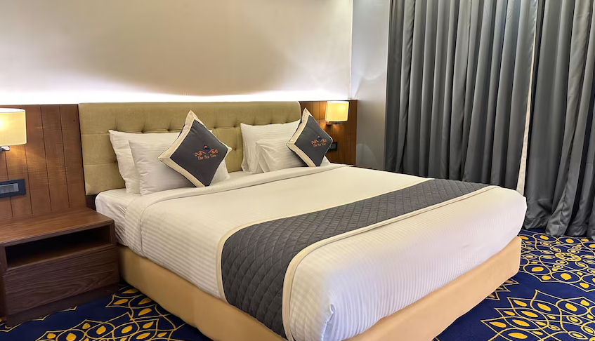 Suite Room With Jacuzzi
