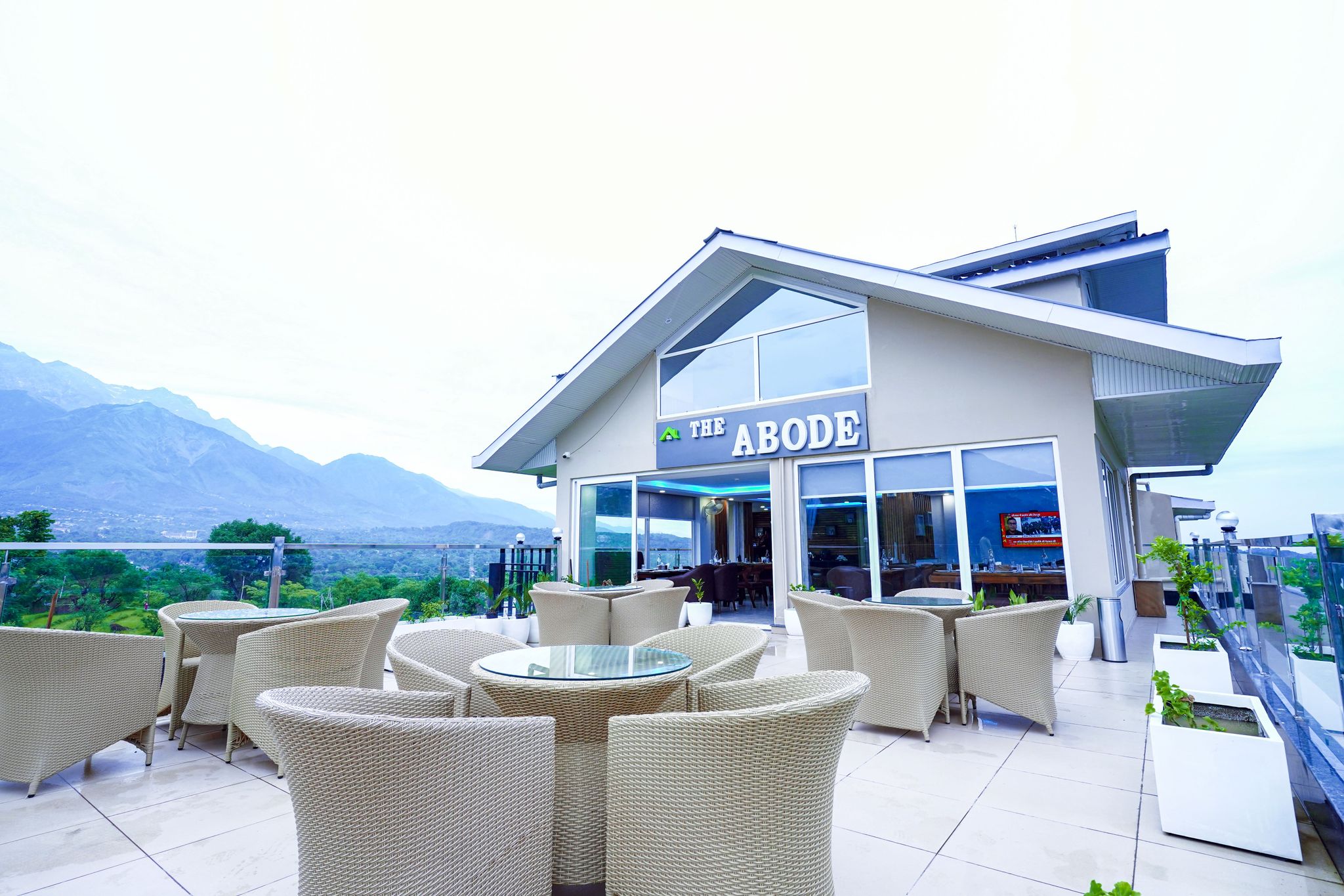 undefined Click Collection The Abode 8